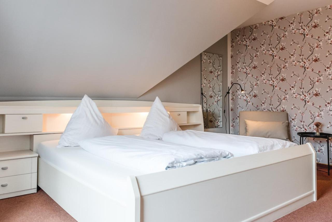 Straendhus Bed&Breakfast Hasselberg  Экстерьер фото